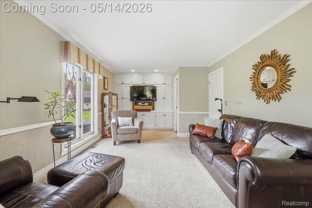 8765 Clement Road, Springfield Charter Township, MI 48346