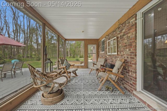 8765 Clement Road, Springfield Charter Township, MI 48346