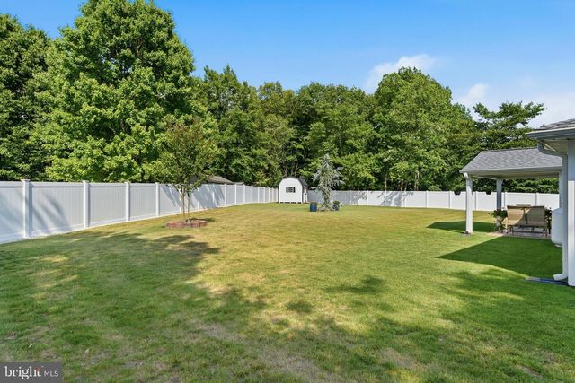 18 QUAILWOOD PKWY, La Plata, MD 20646