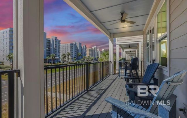 951 W Lagoon Avenue U, Gulf Shores, AL 36542