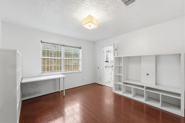 12126 Pine Knoll Dr Drive, Houston, TX 77099