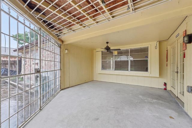 12126 Pine Knoll Dr Drive, Houston, TX 77099