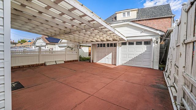 90-37 211 Street, Queens Village, NY 11428