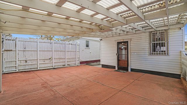 90-37 211 Street, Queens Village, NY 11428