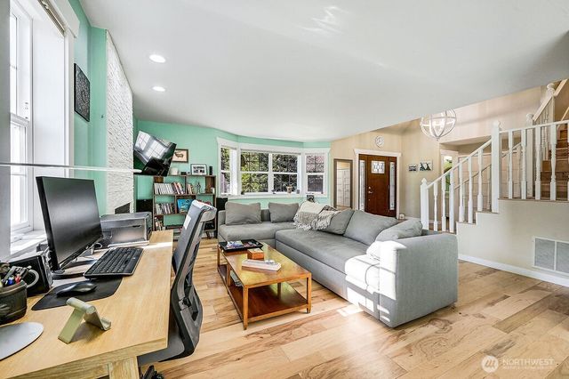 51 S Bayview Drive, Port Ludlow, WA 98365