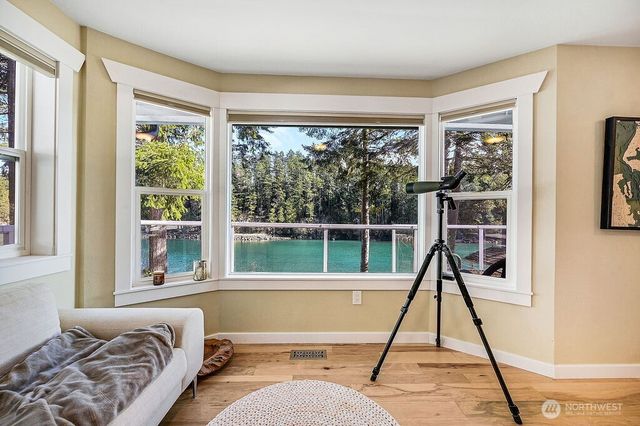 51 S Bayview Drive, Port Ludlow, WA 98365