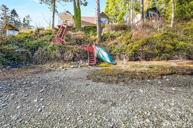 51 S Bayview Drive, Port Ludlow, WA 98365