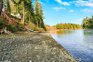 51 S Bayview Drive, Port Ludlow, WA 98365