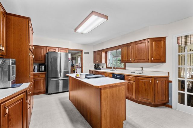 991 Uhler Road, Marion, OH 43302