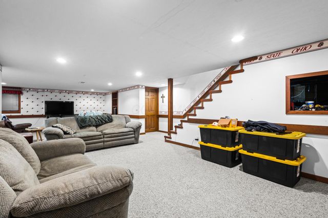 991 Uhler Road, Marion, OH 43302