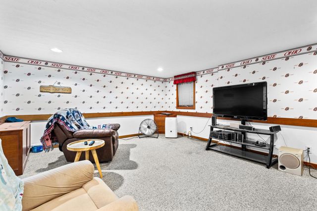 991 Uhler Road, Marion, OH 43302