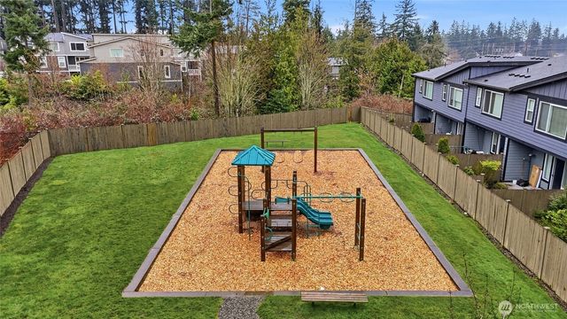 1916 78th Place SE, Everett, WA 98203
