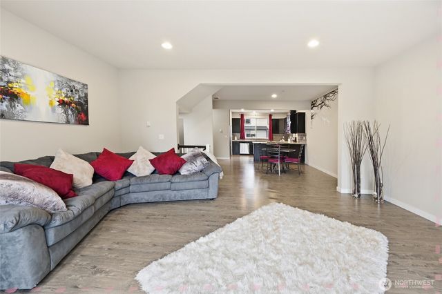 1916 78th Place SE, Everett, WA 98203