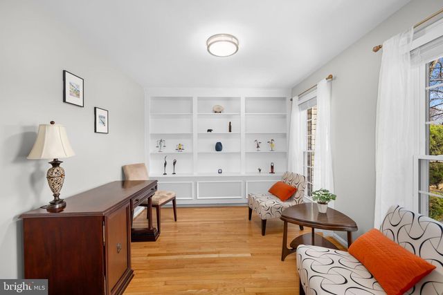 9451 LAPSTRAKE LN, Burke, VA 22015