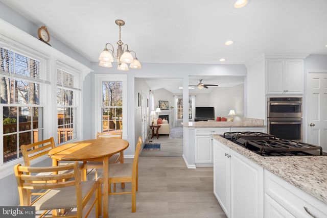 9451 LAPSTRAKE LN, Burke, VA 22015