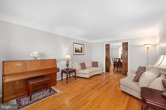 9451 LAPSTRAKE LN, Burke, VA 22015