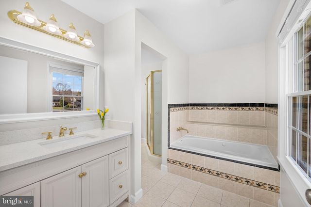 9451 LAPSTRAKE LN, Burke, VA 22015