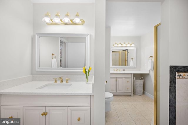 9451 LAPSTRAKE LN, Burke, VA 22015