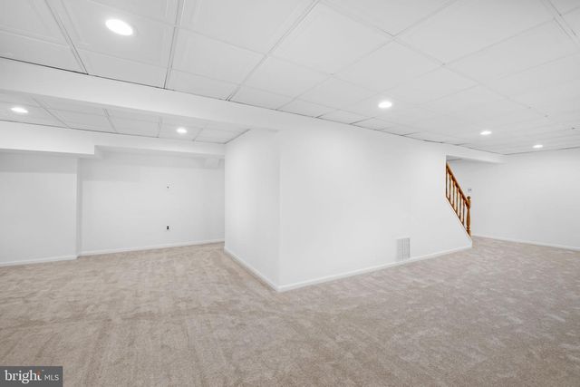 9451 LAPSTRAKE LN, Burke, VA 22015