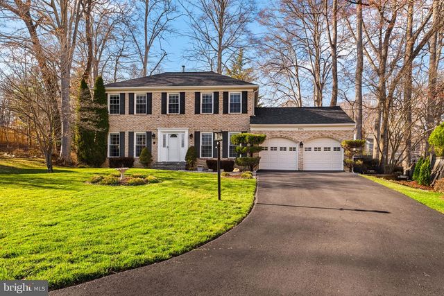 9451 LAPSTRAKE LN, Burke, VA 22015