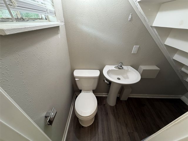 5301 Lovell Avenue 5303, Fort Worth, TX 76107