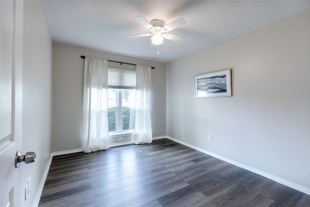 2024 Carillon Lane, Carrollton, TX 75007