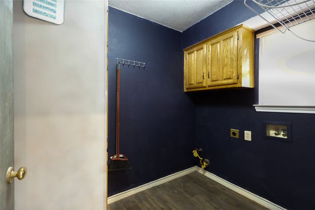 2024 Carillon Lane, Carrollton, TX 75007