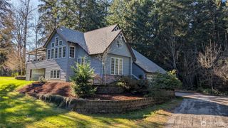 16827 41st Street E, Lake Tapps, WA 98391