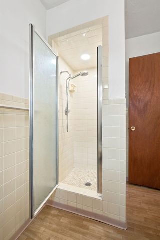 1668 S Sieger Drive, Springfield, MO 65804