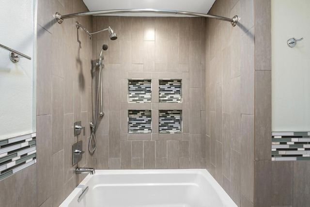 43240 Virginia Avenue, Palm Desert, CA 92211