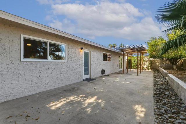 43240 Virginia Avenue, Palm Desert, CA 92211