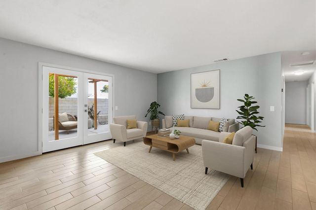 43240 Virginia Avenue, Palm Desert, CA 92211