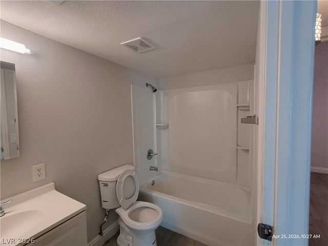 3655 Kolendo Court A, Las Vegas, NV 89103