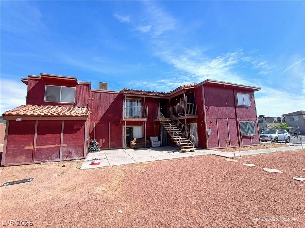 3655 Kolendo Court A, Las Vegas, NV 89103