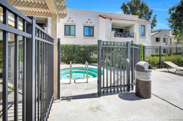 8456 New Salem 30, San Diego, CA 92126