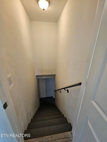 100 Steven Lane, Harriman, TN 37748