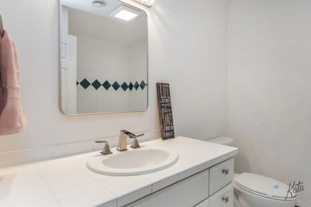621 DERBYSHIRE DRIVE, Fairbanks, AK 99709