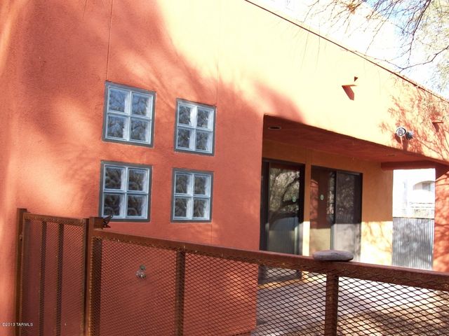 1317 E Hedrick Drive, Tucson, AZ 85719