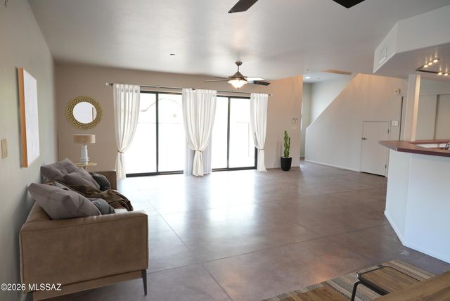 1317 E Hedrick Drive, Tucson, AZ 85719