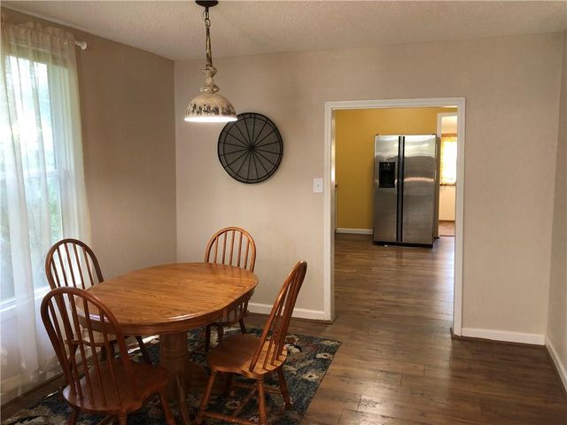 312 Grand Avenue, Leavenworth, KS 66048