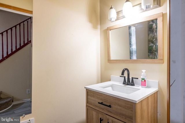 1711 PERKIOMEN AVE, Reading, PA 19602