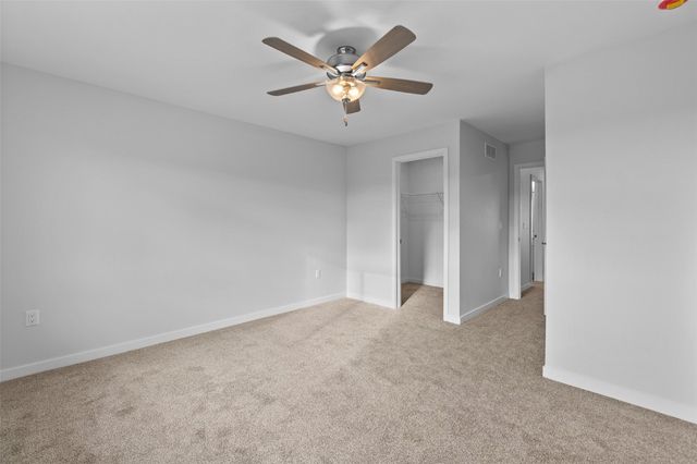 3450 Holderness Road, Coralville, IA 52241