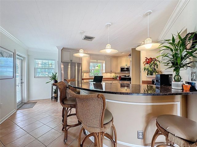 337 HARBOR DRIVE S, Venice, FL 34285