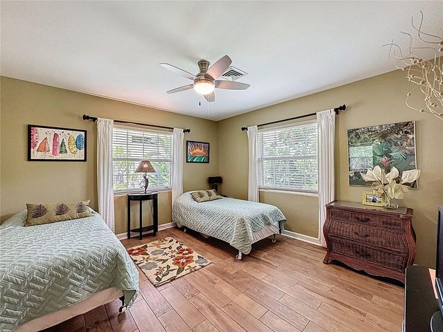 337 HARBOR DRIVE S, Venice, FL 34285