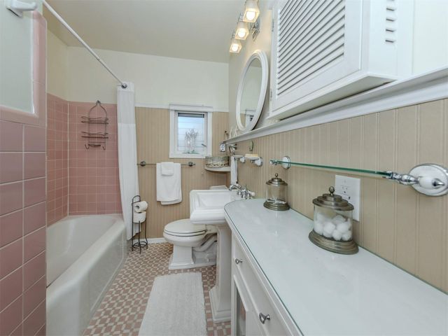 337 HARBOR DRIVE S, Venice, FL 34285