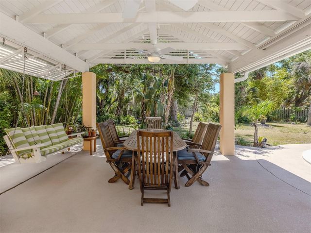 337 HARBOR DRIVE S, Venice, FL 34285