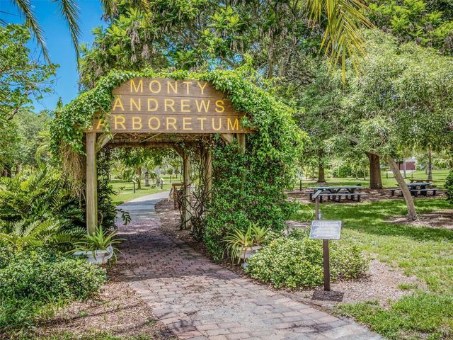 337 HARBOR DRIVE S, Venice, FL 34285