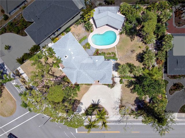 337 HARBOR DRIVE S, Venice, FL 34285