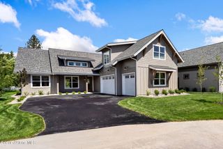 44 Peggys CT, Dover, ID 83825