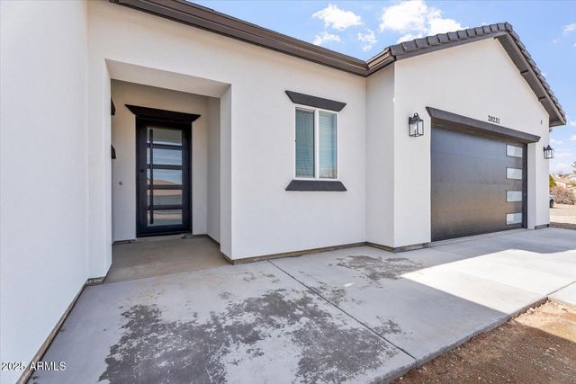 20231 E SIERRA Drive, Mayer, AZ 86333